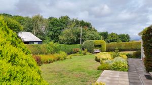 Front garden - click for photo gallery